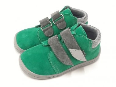 Beda Sam Barefoot